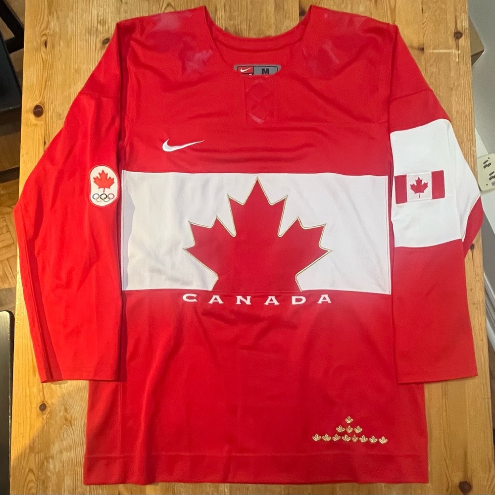 Team Canada 2014 Olympics Nike Hockey Jersey